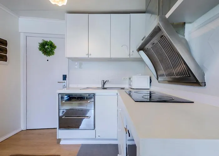 Eclectic And Parking At Kapitolyo, 10 Mins Bgc Apartment Manila